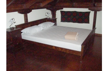 Grecia Chata Agios Nikitas, Exterior